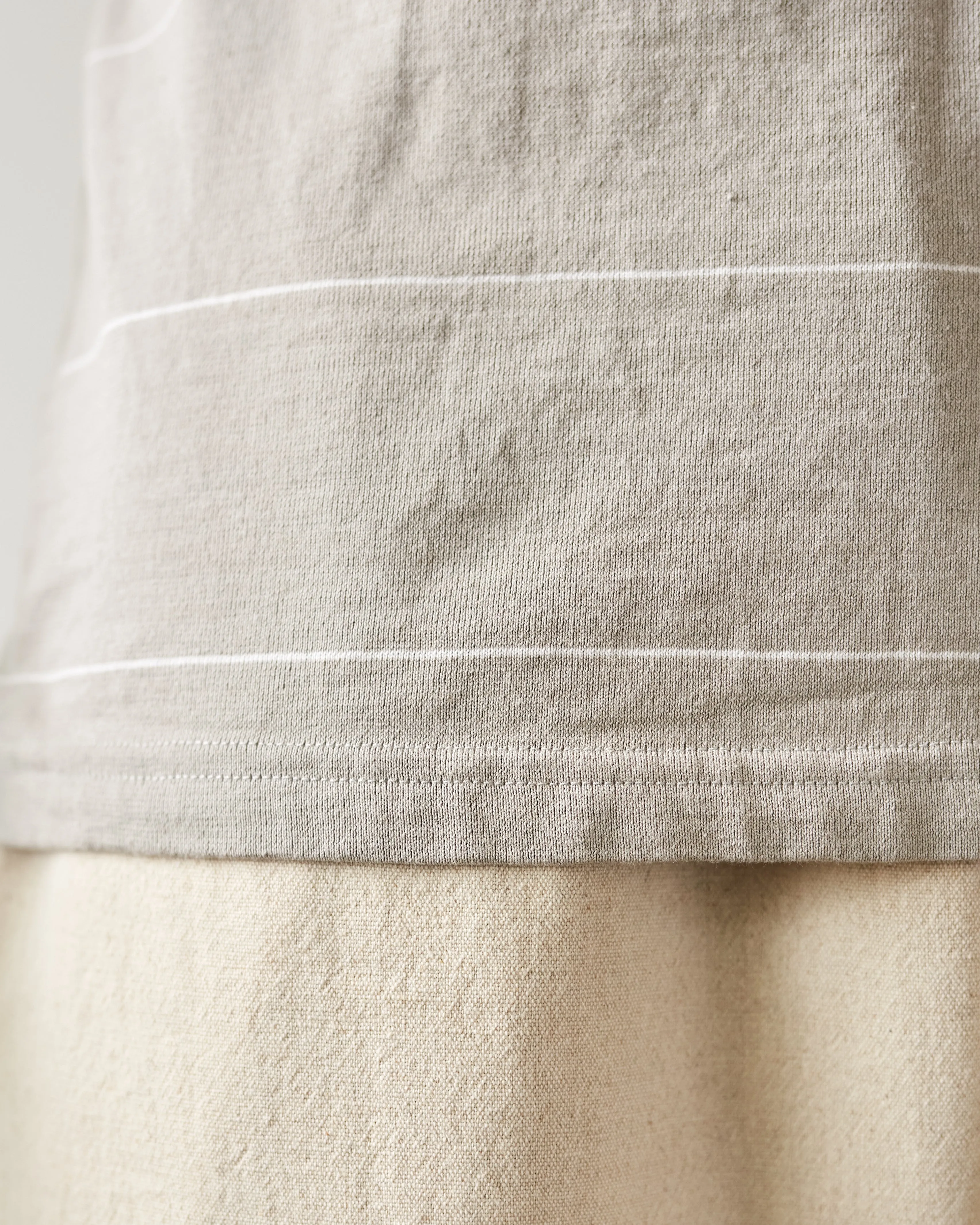 Arpenteur Fine Stripe Match Tee, White/Stone