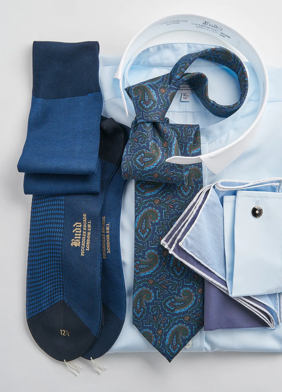 Classic Fit Plain Neckband Poplin Double Cuff Shirt in Sky Blue