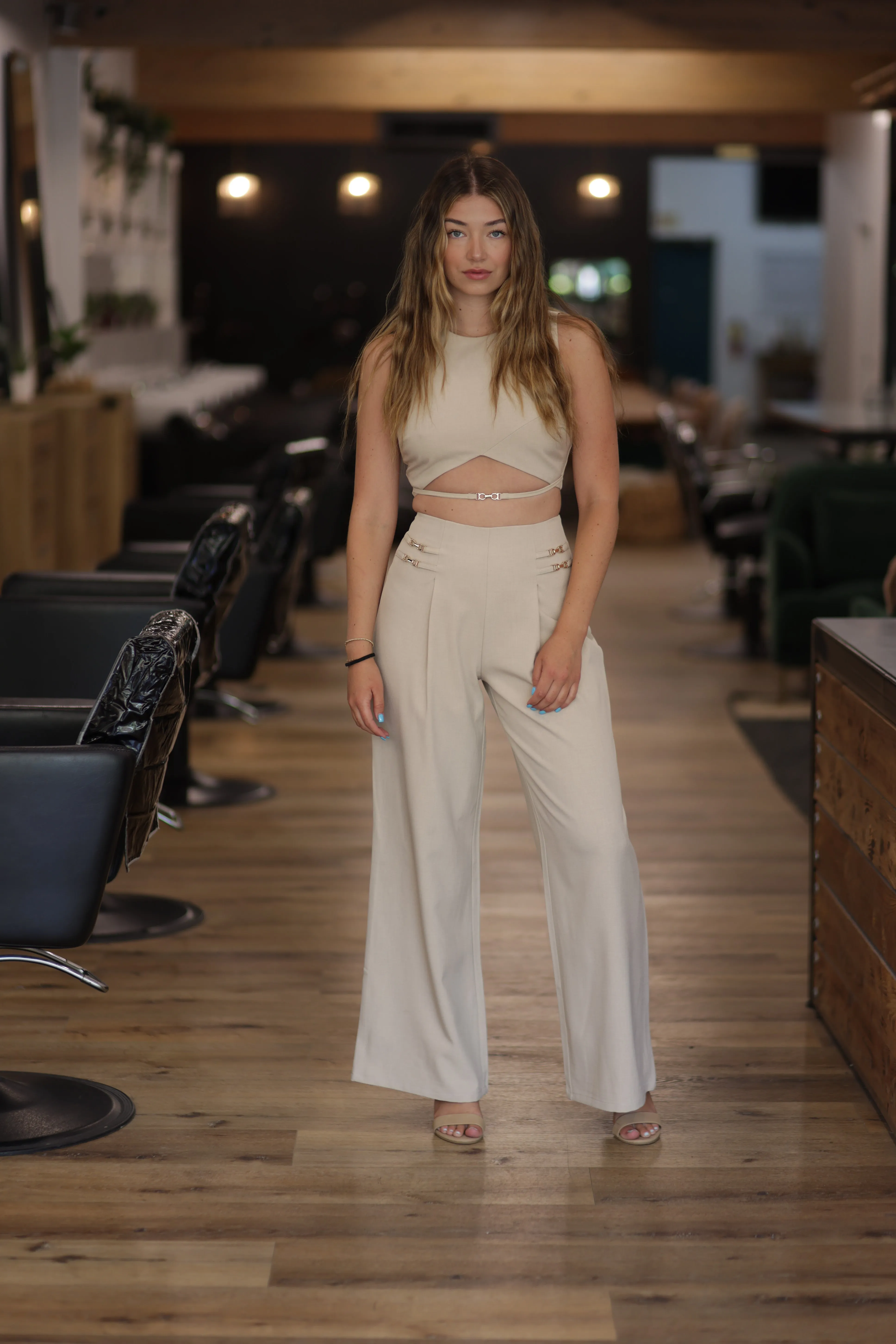 Elisabet Sleeveless Linen Crop Top