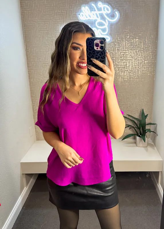 Elllis Short Sleeve Vneck Woven Top