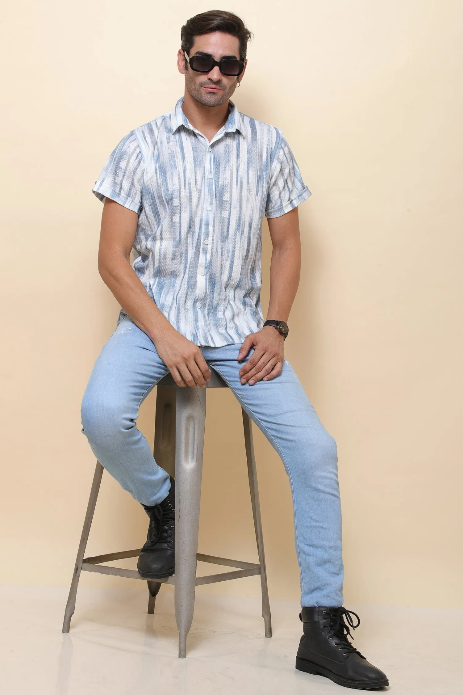 Knitting Print Blue Stripe Half Sleeve Shirt for Men