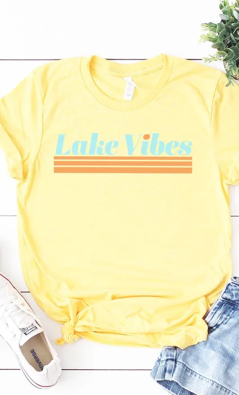 Lake Vibes graphic tee
