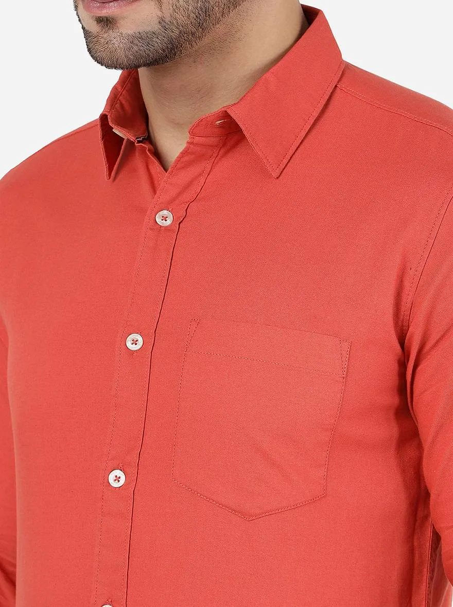 Red Clay Solid Slim Fit Casual Shirt | JadeBlue