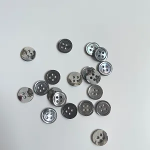 River Shell Shirt Button - Smoke