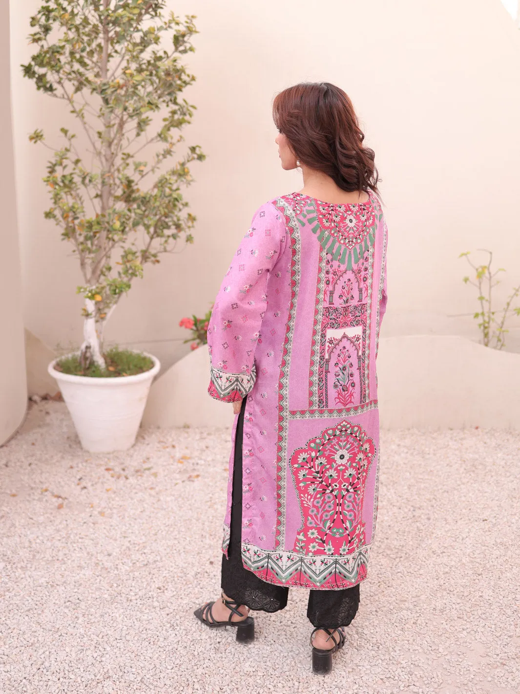 TNG Vareesha Shirt Collection'2024