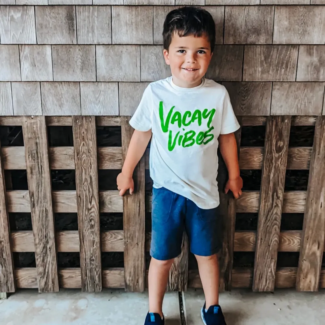 VACAY VIBES (NEON) - Short Sleeve Child Shirt