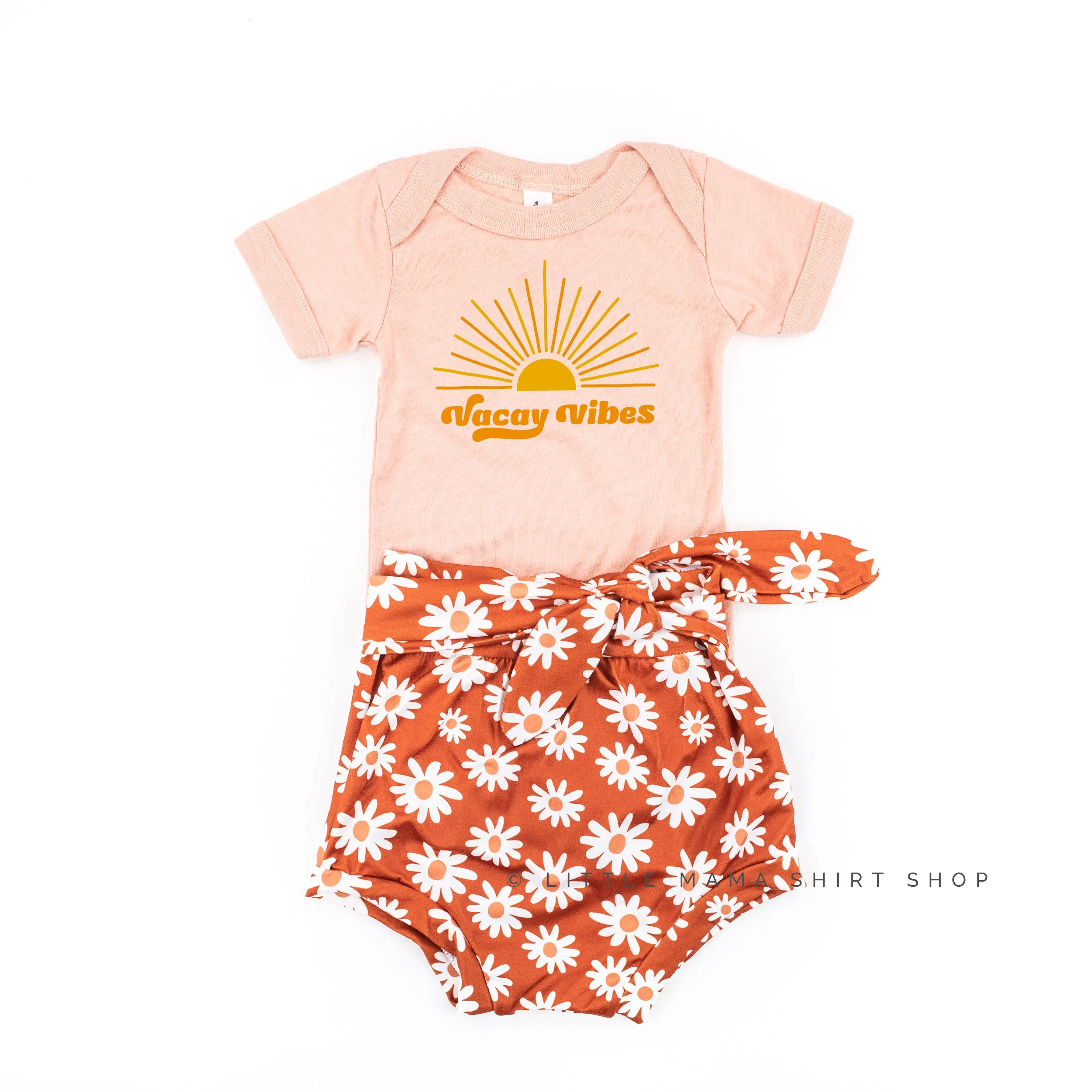 VACAY VIBES (SUN RAYS) - Short Sleeve Child Shirt