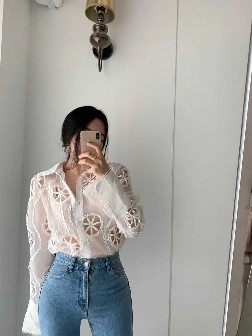White Shirts Women